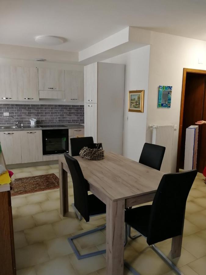 Appartamenti Angela Riva del Garda Bagian luar foto