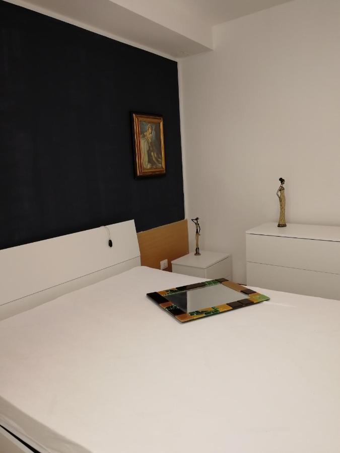 Appartamenti Angela Riva del Garda Bagian luar foto